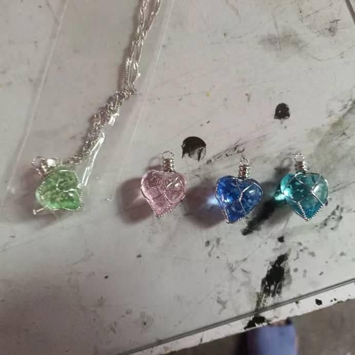 Fashion Metal Wrapped Love Heart Crystal Stone Pendant - My Store